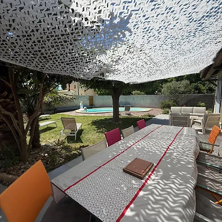 Superbe Climatisee Avec Piscine *