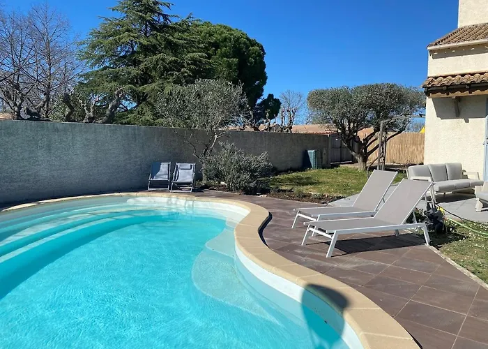 Superbe Climatisee Avec Piscine