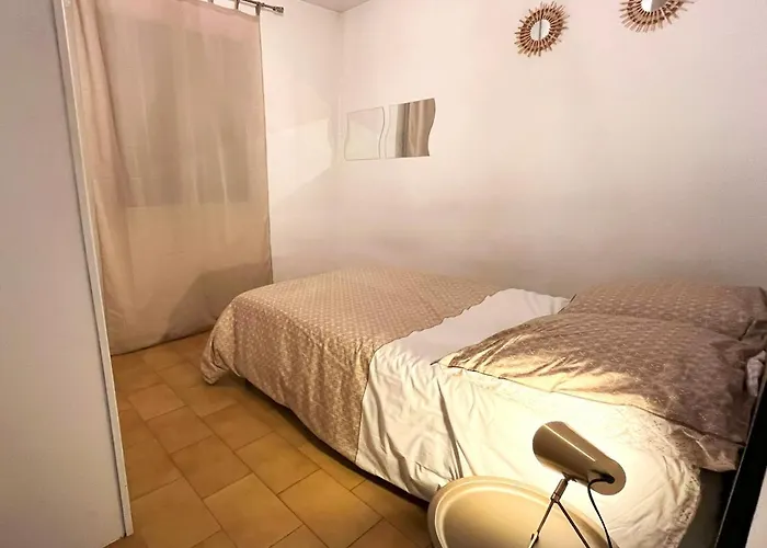 Βίλα Superbe Climatisee Avec Piscine Lavérune